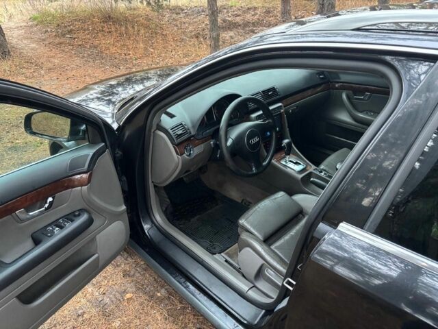 Черный Ауди А4, объемом двигателя 2.5 л и пробегом 370 тыс. км за 3100 $, фото 12 на Automoto.ua