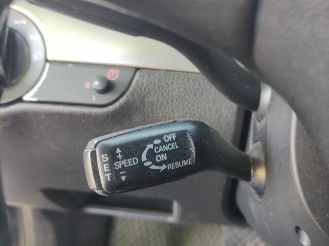 Черный Ауди А4, объемом двигателя 2.5 л и пробегом 398 тыс. км за 3600 $, фото 14 на Automoto.ua