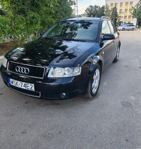 Черный Ауди А4, объемом двигателя 1.9 л и пробегом 330 тыс. км за 3500 $, фото 4 на Automoto.ua