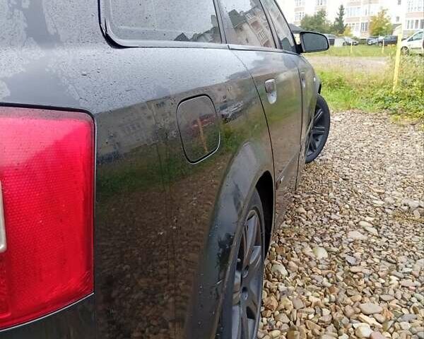 Черный Ауди А4, объемом двигателя 2.5 л и пробегом 348 тыс. км за 2500 $, фото 4 на Automoto.ua