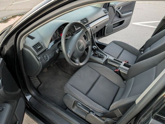 Черный Ауди А4, объемом двигателя 2 л и пробегом 252 тыс. км за 4300 $, фото 17 на Automoto.ua