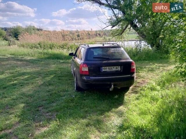 Черный Ауди А4, объемом двигателя 1.9 л и пробегом 390 тыс. км за 5000 $, фото 4 на Automoto.ua