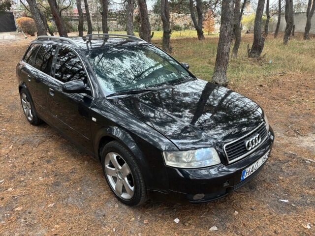 Черный Ауди А4, объемом двигателя 2.5 л и пробегом 370 тыс. км за 3100 $, фото 1 на Automoto.ua