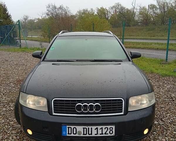 Черный Ауди А4, объемом двигателя 2.5 л и пробегом 348 тыс. км за 2500 $, фото 7 на Automoto.ua