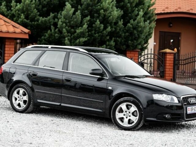 Черный Ауди А4, объемом двигателя 2 л и пробегом 216 тыс. км за 2250 $, фото 1 на Automoto.ua