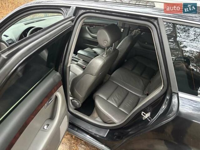 Чорний Ауді А4, об'ємом двигуна 2.5 л та пробігом 370 тис. км за 3100 $, фото 12 на Automoto.ua