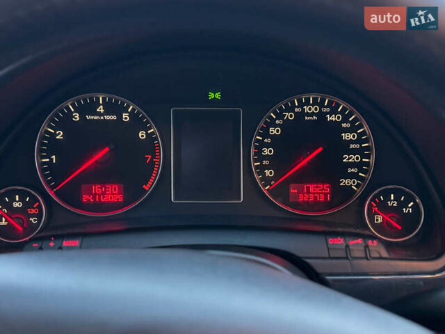 Чорний Ауді А4, об'ємом двигуна 1.98 л та пробігом 323 тис. км за 4100 $, фото 25 на Automoto.ua