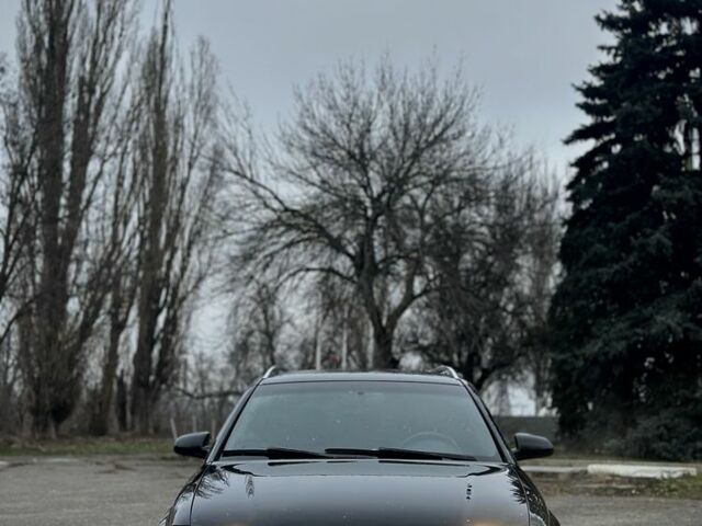 Черный Ауди А4, объемом двигателя 1.8 л и пробегом 200 тыс. км за 3500 $, фото 1 на Automoto.ua