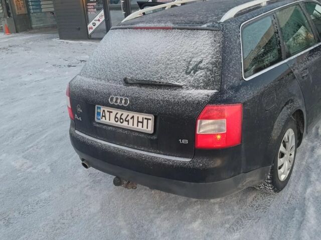 Черный Ауди А4, объемом двигателя 1.6 л и пробегом 195 тыс. км за 4600 $, фото 5 на Automoto.ua