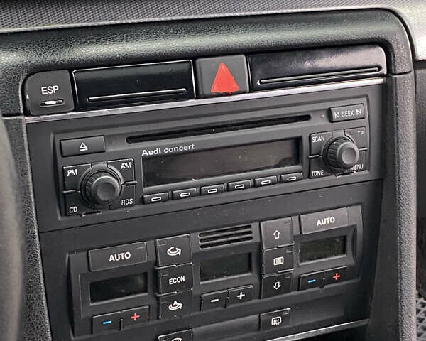 Чорний Ауді А4, об'ємом двигуна 2.5 л та пробігом 370 тис. км за 4700 $, фото 15 на Automoto.ua