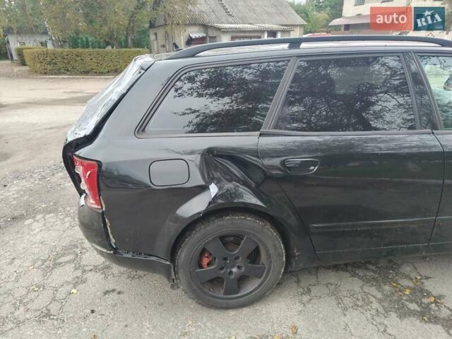 Черный Ауди А4, объемом двигателя 2.5 л и пробегом 400 тыс. км за 3000 $, фото 5 на Automoto.ua