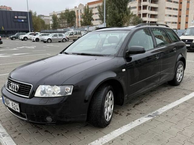 Черный Ауди А4, объемом двигателя 1.9 л и пробегом 700 тыс. км за 2500 $, фото 2 на Automoto.ua