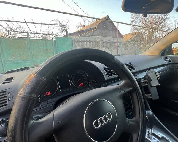 Чорний Ауді А4, об'ємом двигуна 2.5 л та пробігом 239 тис. км за 4490 $, фото 13 на Automoto.ua
