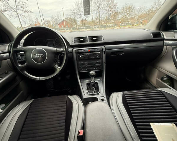 Черный Ауди А4, объемом двигателя 1.9 л и пробегом 315 тыс. км за 3999 $, фото 11 на Automoto.ua