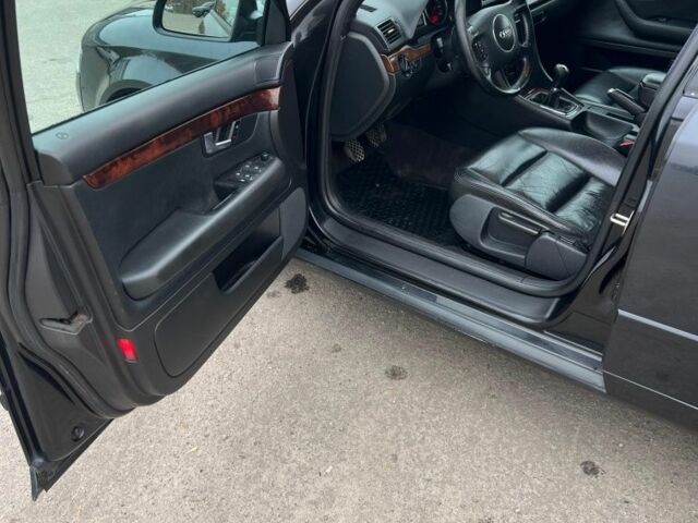 Черный Ауди А4, объемом двигателя 1.9 л и пробегом 370 тыс. км за 3350 $, фото 6 на Automoto.ua