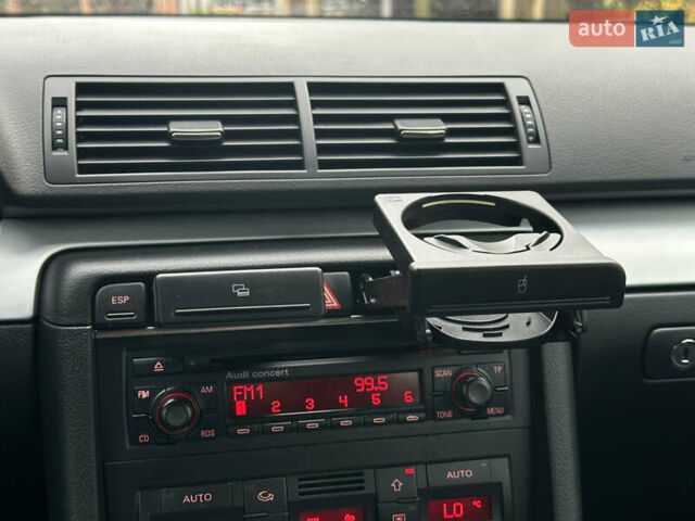 Ауді А4 2004 у Сарнах на Automoto.ua Чорний Ауді А4, об'ємом двигуна 1.8 л та пробігом 221 тис. км за 5950 $, фото 67 на Automoto.ua
