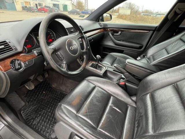 Черный Ауди А4, объемом двигателя 1.9 л и пробегом 370 тыс. км за 3350 $, фото 7 на Automoto.ua