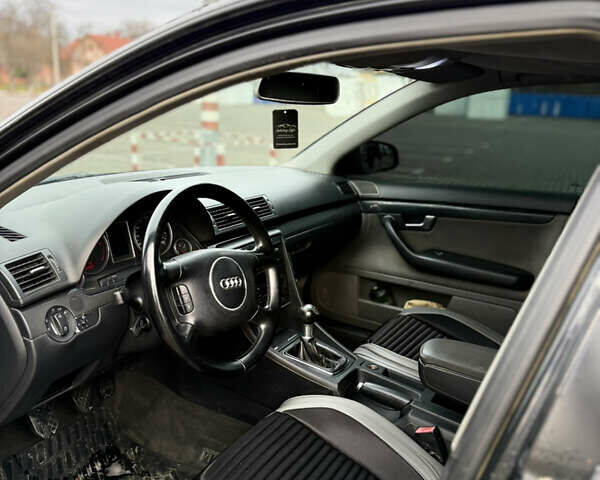 Черный Ауди А4, объемом двигателя 1.9 л и пробегом 315 тыс. км за 3999 $, фото 8 на Automoto.ua