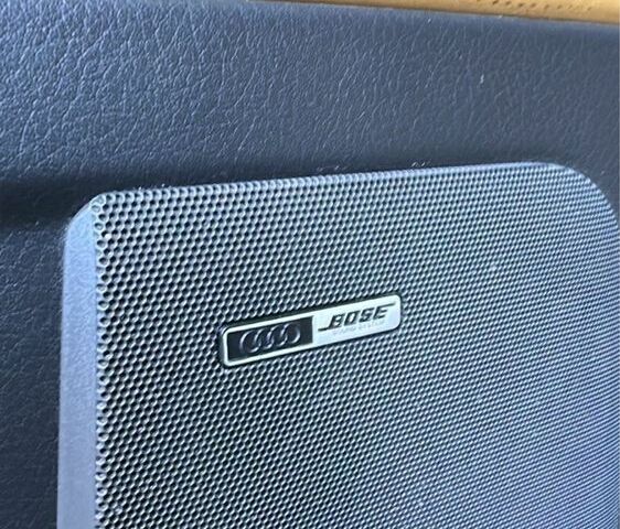 Чорний Ауді А4, об'ємом двигуна 0 л та пробігом 364 тис. км за 2500 $, фото 6 на Automoto.ua