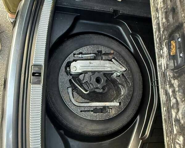 Черный Ауди А4, объемом двигателя 1.78 л и пробегом 259 тыс. км за 7000 $, фото 3 на Automoto.ua