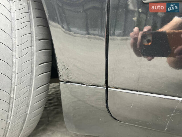 Чорний Ауді А4, об'ємом двигуна 1.9 л та пробігом 395 тис. км за 5500 $, фото 40 на Automoto.ua