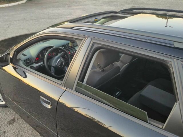 Чорний Ауді А4, об'ємом двигуна 2.5 л та пробігом 400 тис. км за 3800 $, фото 13 на Automoto.ua