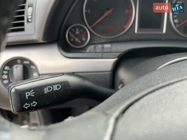 Чорний Ауді А4, об'ємом двигуна 1.9 л та пробігом 395 тис. км за 5500 $, фото 22 на Automoto.ua