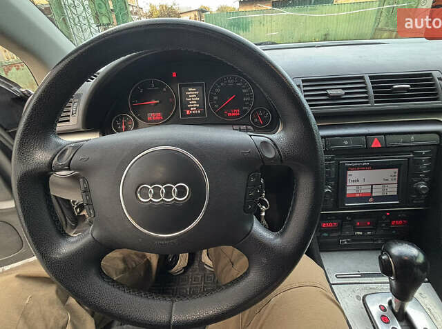 Черный Ауди А4, объемом двигателя 2.5 л и пробегом 393 тыс. км за 4700 $, фото 2 на Automoto.ua