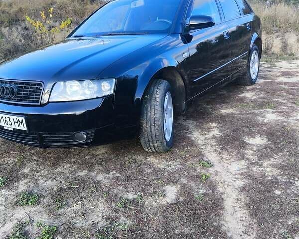 Черный Ауди А4, объемом двигателя 2.5 л и пробегом 350 тыс. км за 4700 $, фото 1 на Automoto.ua