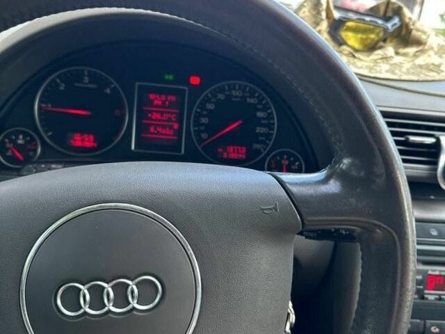 Черный Ауди А4, объемом двигателя 1.9 л и пробегом 330 тыс. км за 2200 $, фото 2 на Automoto.ua