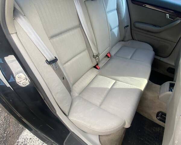 Чорний Ауді А4, об'ємом двигуна 1.9 л та пробігом 388 тис. км за 5350 $, фото 12 на Automoto.ua