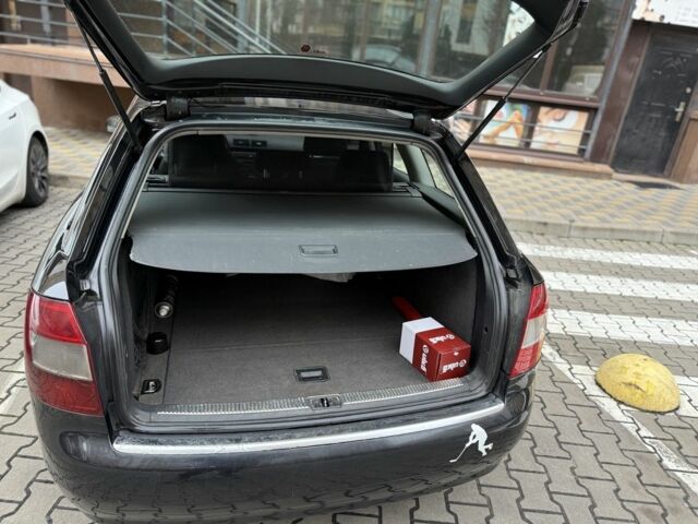 Черный Ауди А4, объемом двигателя 1.9 л и пробегом 300 тыс. км за 2850 $, фото 15 на Automoto.ua