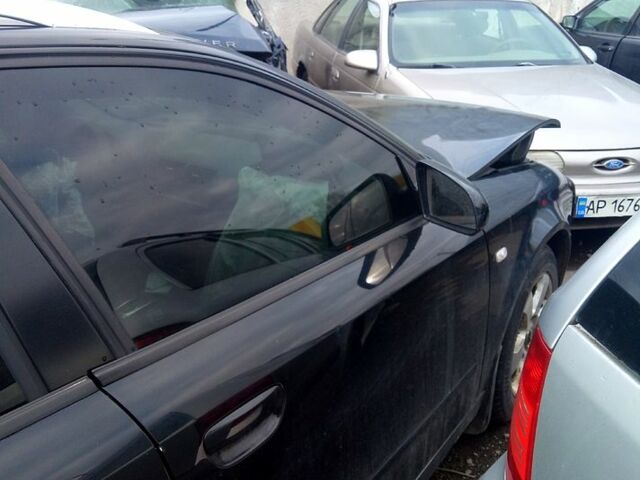 Черный Ауди А4, объемом двигателя 1.8 л и пробегом 265 тыс. км за 3000 $, фото 1 на Automoto.ua