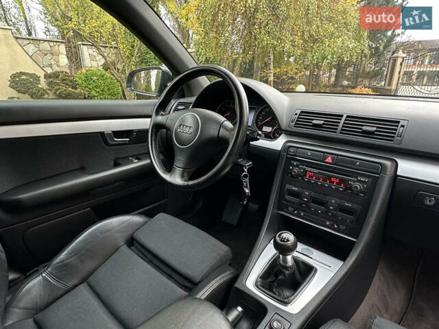 Ауді А4 2004 у Сарнах на Automoto.ua Чорний Ауді А4, об'ємом двигуна 1.8 л та пробігом 221 тис. км за 5950 $, фото 58 на Automoto.ua