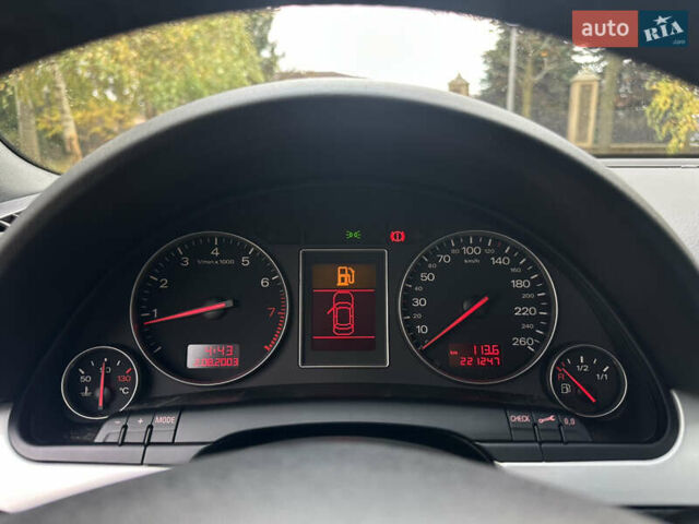 Ауді А4 2004 у Сарнах на Automoto.ua Чорний Ауді А4, об'ємом двигуна 1.8 л та пробігом 221 тис. км за 5950 $, фото 68 на Automoto.ua