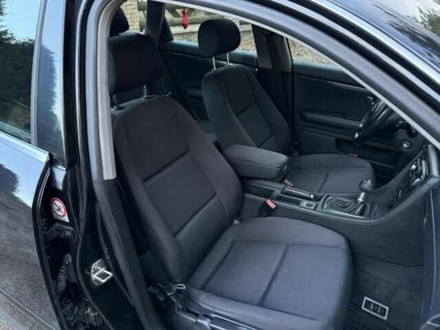 Чорний Ауді А4, об'ємом двигуна 1.9 л та пробігом 340 тис. км за 2500 $, фото 18 на Automoto.ua