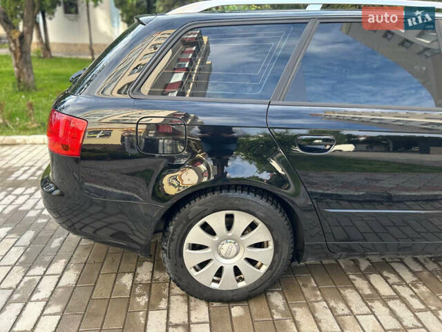 Чорний Ауді А4, об'ємом двигуна 2 л та пробігом 395 тис. км за 5950 $, фото 10 на Automoto.ua