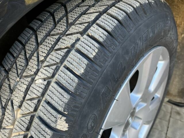 Черный Ауди А4, объемом двигателя 1.9 л и пробегом 350 тыс. км за 5750 $, фото 12 на Automoto.ua