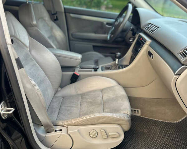 Чорний Ауді А4, об'ємом двигуна 2 л та пробігом 395 тис. км за 5950 $, фото 39 на Automoto.ua
