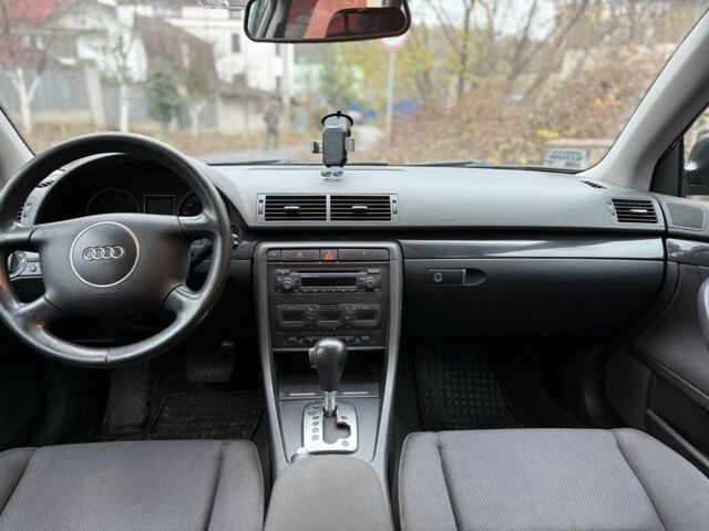 Черный Ауди А4, объемом двигателя 1.9 л и пробегом 300 тыс. км за 2850 $, фото 6 на Automoto.ua