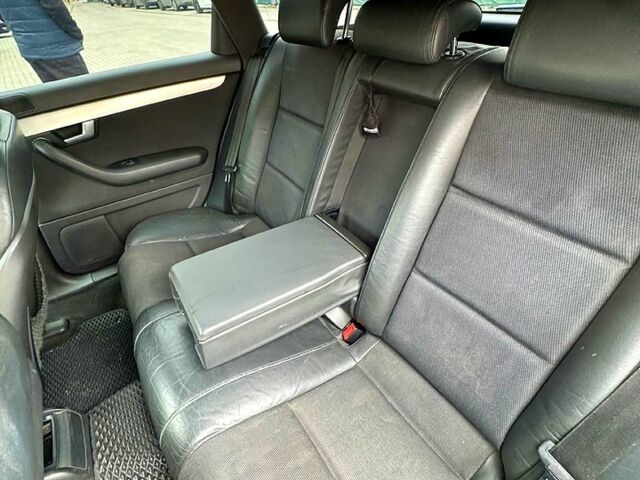 Чорний Ауді А4, об'ємом двигуна 2.5 л та пробігом 360 тис. км за 6500 $, фото 9 на Automoto.ua