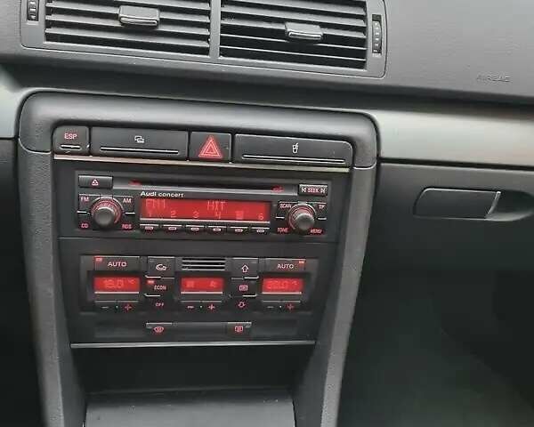 Черный Ауди А4, объемом двигателя 1.6 л и пробегом 200 тыс. км за 5600 $, фото 7 на Automoto.ua