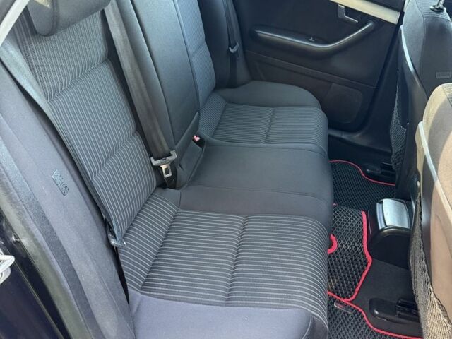 Черный Ауди А4, объемом двигателя 2.5 л и пробегом 288 тыс. км за 5250 $, фото 9 на Automoto.ua