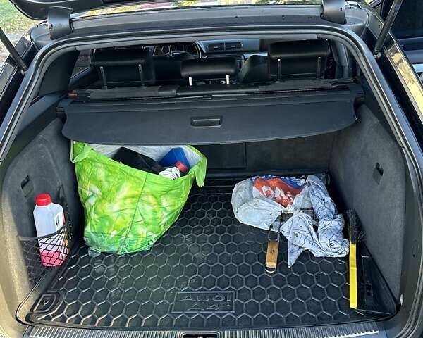 Чорний Ауді А4, об'ємом двигуна 1.98 л та пробігом 270 тис. км за 8700 $, фото 13 на Automoto.ua