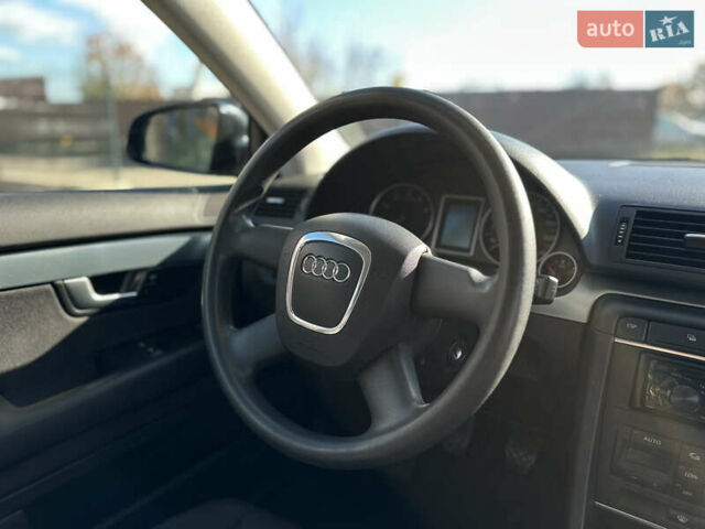 Ауди А4 2005 в Виннице на Automoto.ua Черный Ауди А4, объемом двигателя 1.6 л и пробегом 238 тыс. км за 6700 $, фото 47 на Automoto.ua