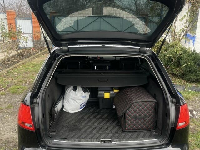 Черный Ауди А4, объемом двигателя 2.5 л и пробегом 430 тыс. км за 7800 $, фото 6 на Automoto.ua