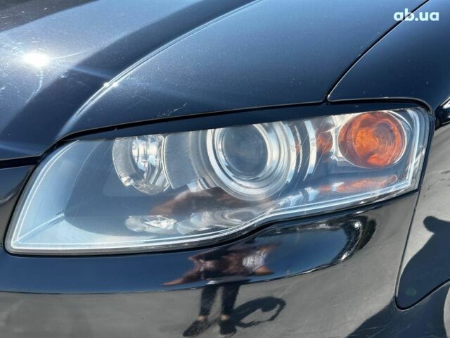 Черный Ауди А4, объемом двигателя 2 л и пробегом 318 тыс. км за 6940 $, фото 2 на Automoto.ua