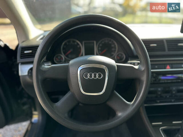 Ауди А4 2005 в Виннице на Automoto.ua Черный Ауди А4, объемом двигателя 1.6 л и пробегом 238 тыс. км за 6700 $, фото 27 на Automoto.ua