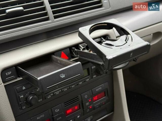 Черный Ауди А4, объемом двигателя 2 л и пробегом 337 тыс. км за 6200 $, фото 42 на Automoto.ua