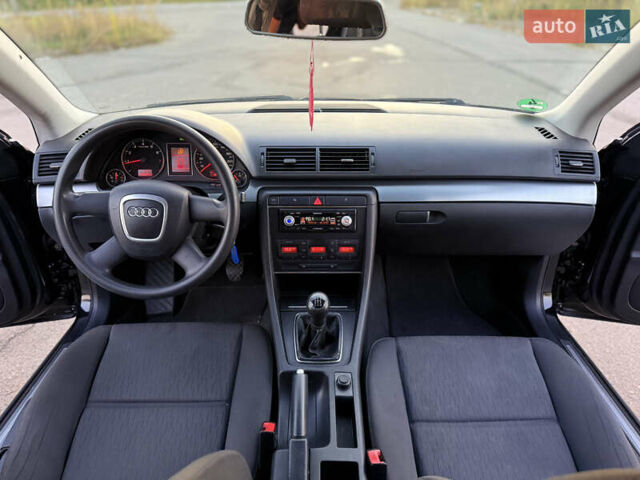 Чорний Ауді А4, об'ємом двигуна 1.6 л та пробігом 185 тис. км за 6600 $, фото 16 на Automoto.ua